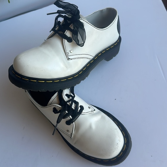 Dr. Martens White 1461 Hearts Smooth & Patent Leather Oxford Shoes Sz- - Picture 12 of 13